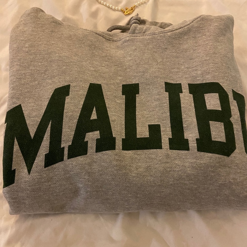 (sold) malibu hoodie!
